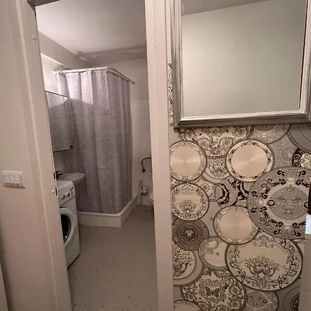 Riva Amfora Apartment *